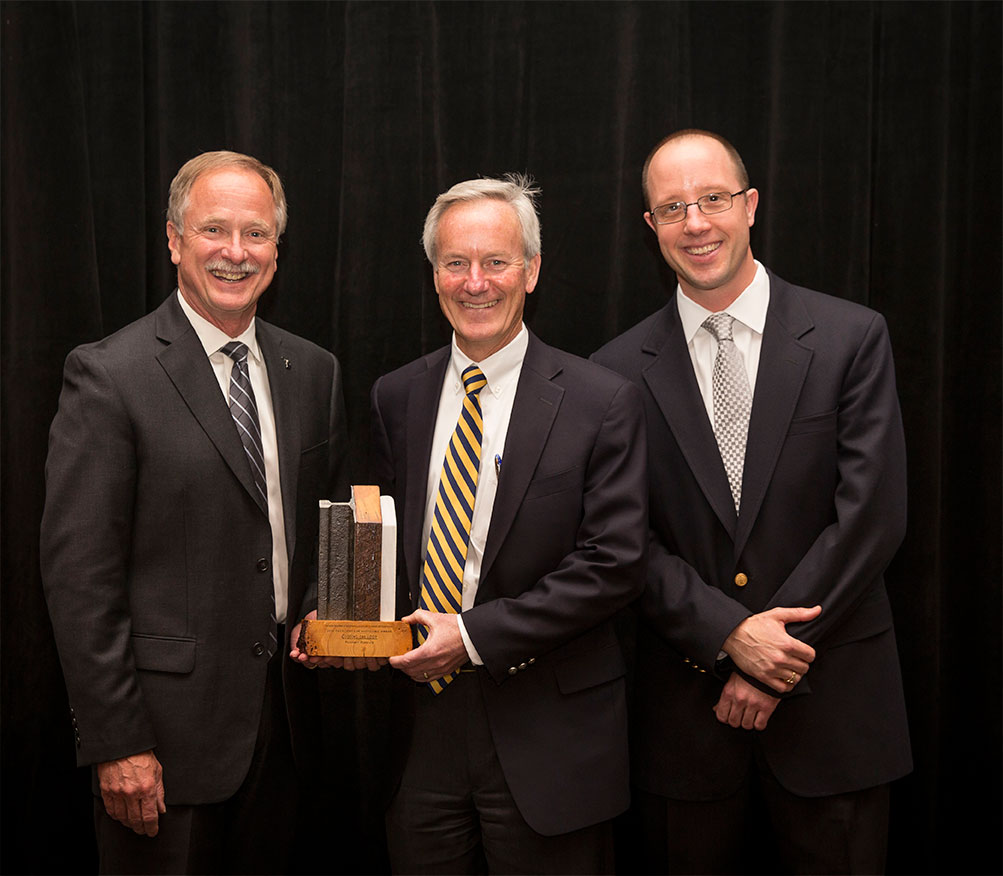recycling-summit-group-shot